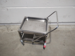 Cart for lifting GN 2/1 containers